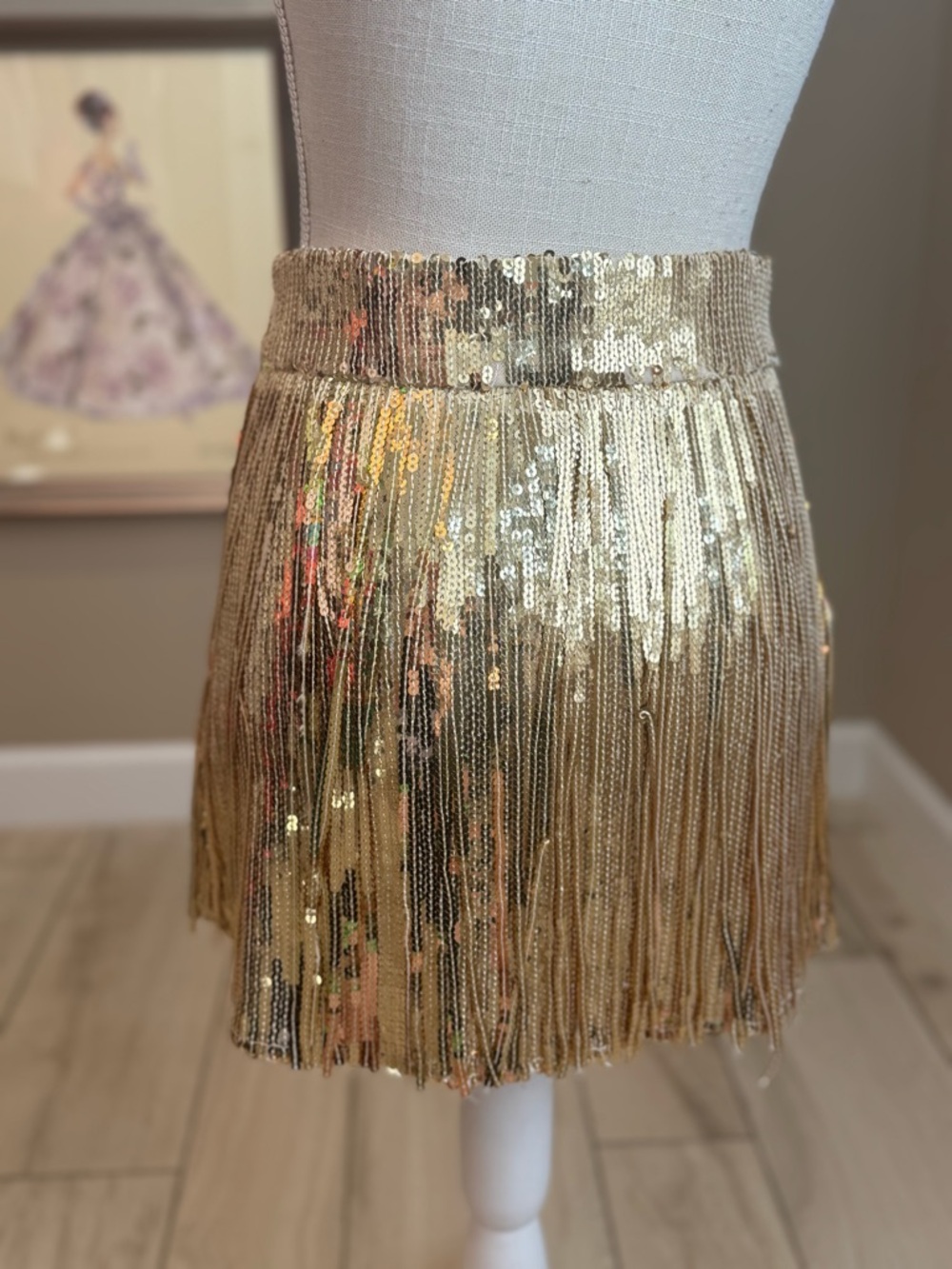 New! QUEEN OF SPARKLES Gold Sequin Fringe Mini Skirt - Picture 4 of 8